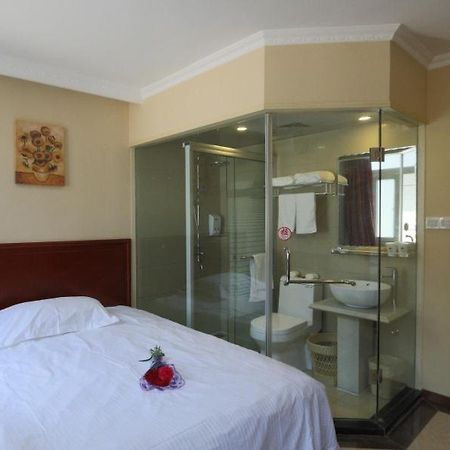 Greentree Inn Shanghai Pudong Airport Huaxia East Road Railway Station Shell Hotel Zewnętrze zdjęcie