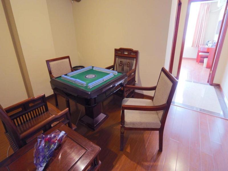 Greentree Inn Shanghai Pudong Airport Huaxia East Road Railway Station Shell Hotel Zewnętrze zdjęcie
