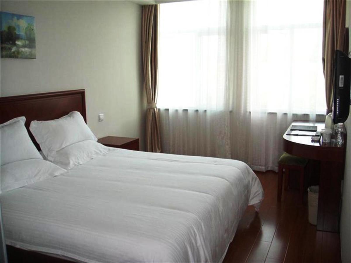 Greentree Inn Shanghai Pudong Airport Huaxia East Road Railway Station Shell Hotel Zewnętrze zdjęcie