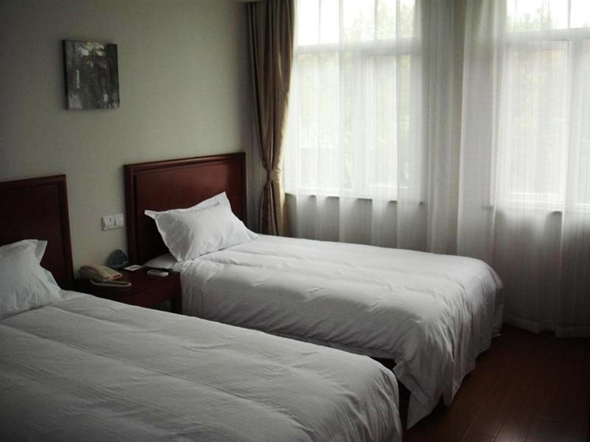 Greentree Inn Shanghai Pudong Airport Huaxia East Road Railway Station Shell Hotel Zewnętrze zdjęcie