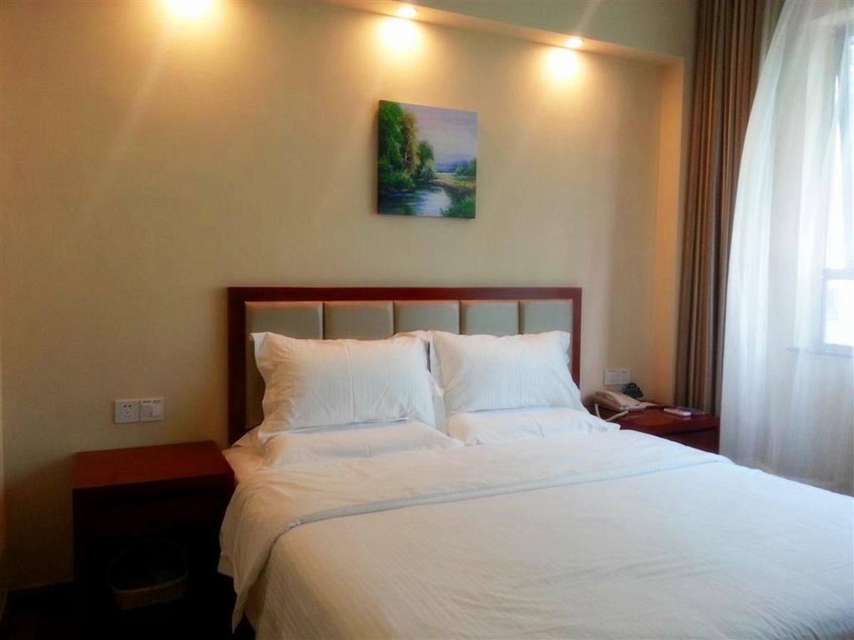 Greentree Inn Shanghai Pudong Airport Huaxia East Road Railway Station Shell Hotel Zewnętrze zdjęcie